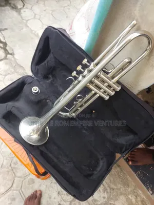 Silver Yamaha Trumpet