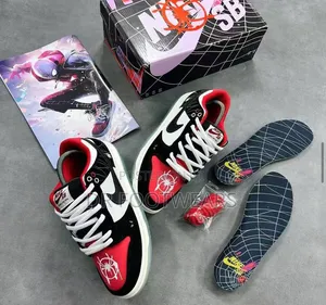 Nike SB Dunk Low "Spider-Verse" Casual Sneakers