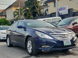 Hyundai Sonata 2012 Blue