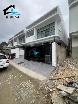 4bdrm Duplex in Orchid Road, Ikota for sale