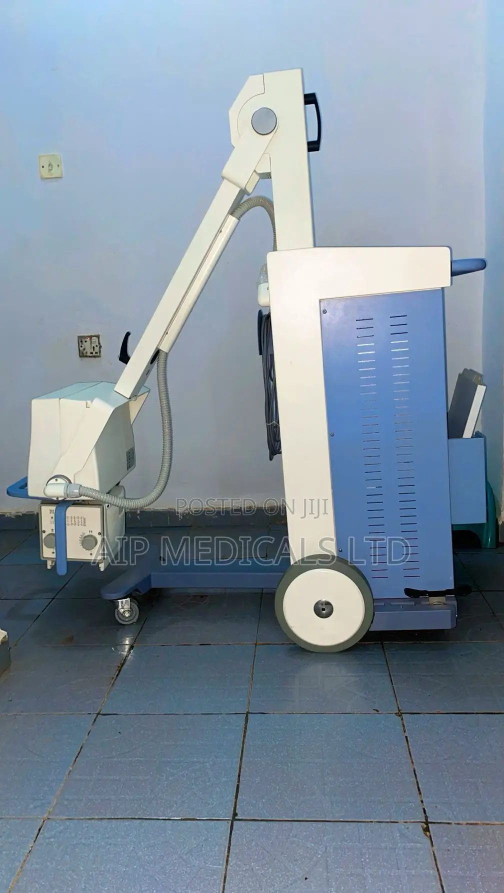 Mobile X-Ray Machine