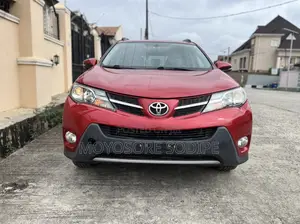 Toyota RAV4 XLE AWD (2.5L 4cyl 6A) 2013 Red