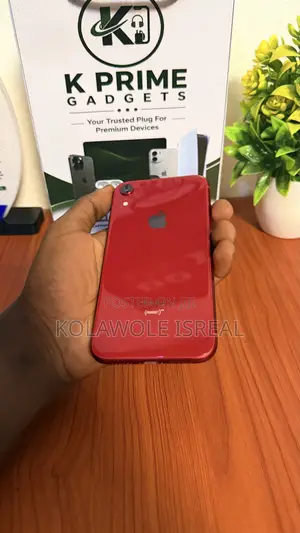 Apple iPhone XR 64 GB Red