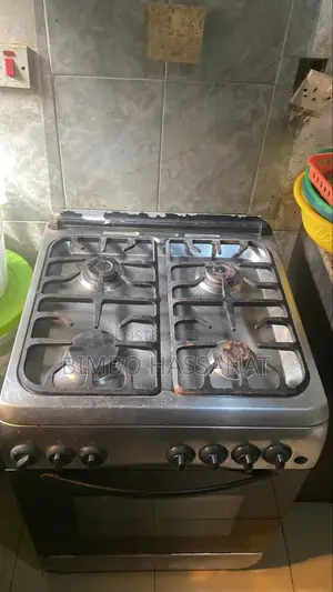 Four Faced Gas Cooker With Oven