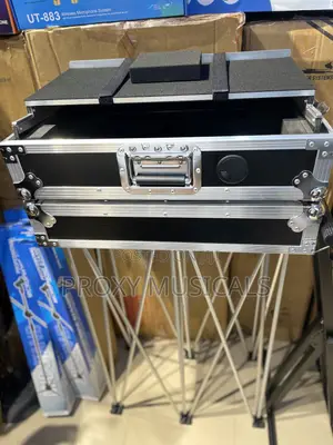 DJ Box/Flight Case Stand