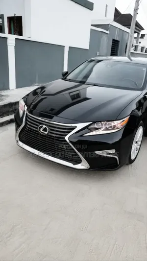 Lexus ES 2017 Black