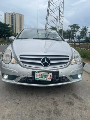 Mercedes-Benz R-Class 2010 Silver