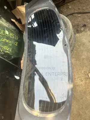 Back Windscreen Glass for Kia Sorento 2015 Available