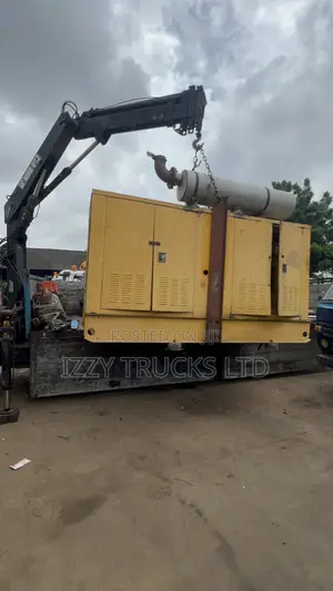 Self Loader Truck Available for Hire