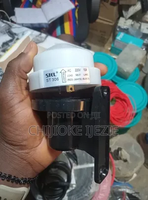 Photoelectric Lighting Control( Dusk to Dawn)