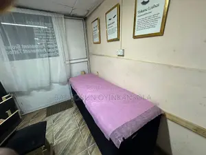 Lash Tech Bed