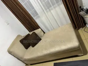 2 Sitter Chair