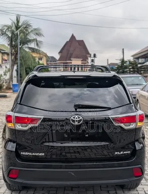 Toyota Highlander 2015 Black