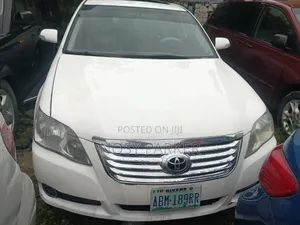 Toyota Avalon 2006 White