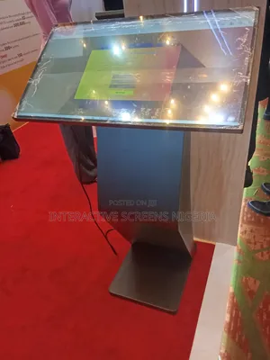 32 Inches K-Stand Interactive Screen