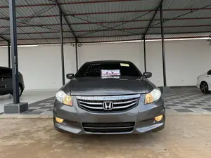 Honda Accord 2012 Gray