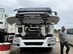 HOWO 371HP 6x4 Tractor Truck 2023