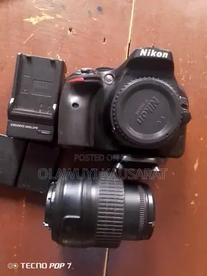 Nikon D5200 Camera