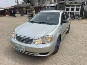 Toyota Corolla 2004 Silver