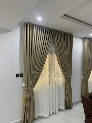 Highest Grade Curtain With Wave Design Pattern