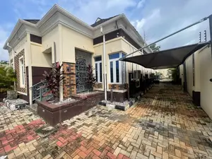 3bdrm Bungalow in Ologuneru for sale