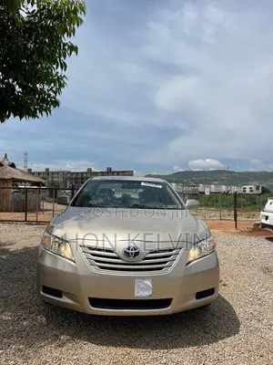 Toyota Camry CE 4dr Sedan (2.4L 4cyl 5M) 2007 Gold