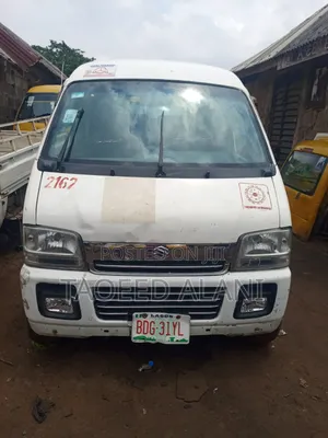 Suzuki Every 2022 White