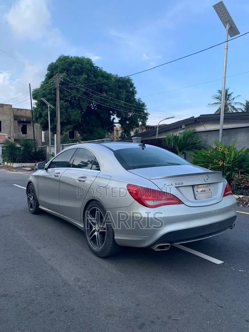 Mercedes-Benz CLA-Class 2015 Silver