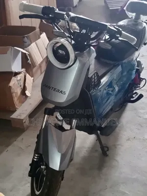 New Hero New Glamour 2026 Black