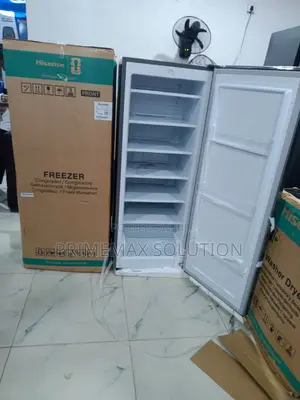190 Liters of Organized Cold Storage – Hisense RS189DR Upright