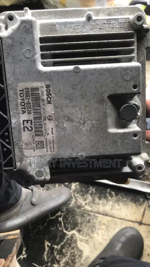 Toyota Auris Brain Box 1.4 L 2010/2018