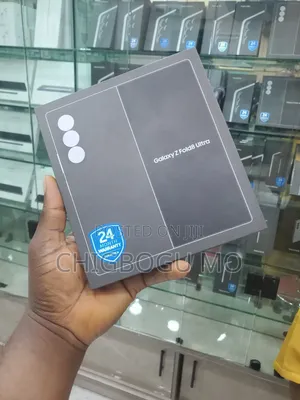 New Samsung Galaxy Z Fold8 Ultra 256 GB Purple