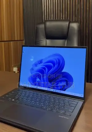Laptop Asus Zenbook Duo 32GB Intel Core Ultra 9 SSD 1T
