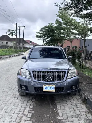 Mercedes-Benz GLK-Class 350 4MATIC 2011 Gray