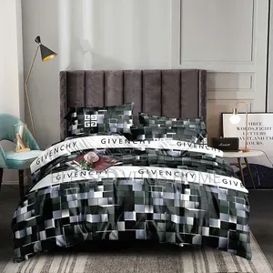 Quality6x6 Duvet Set With 4 Pillows