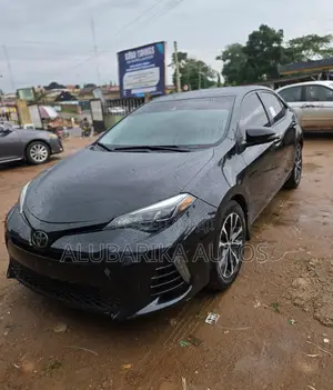 Toyota Corolla 2017 Black