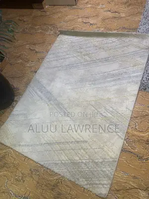 4 by 6 Ft Center Rug