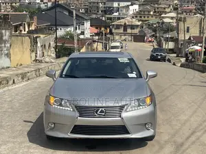 Lexus ES 350 FWD 2013 Silver