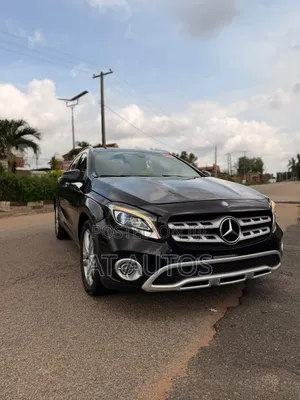 Mercedes-Benz CLA-Class 2017 Black