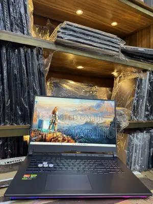 Laptop Asus ROG Strix G17 16GB AMD Ryzen 9 SSD 1T
