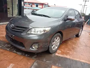 Toyota Corolla 2011 Gray