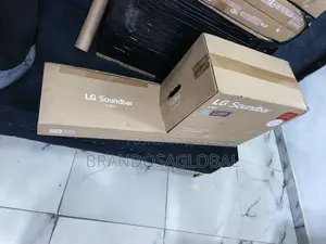 LG S70T 400W Soundbar 31.1 Inch Home Audio
