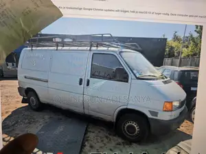 Volkswagen Transporter 2000 White