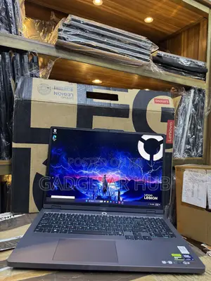 Laptop Lenovo Legion 5 32GB Intel Core Ultra 9 SSD 1T