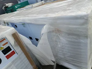 Heavy Duty 100kVA Soundproof Perkins Generator
