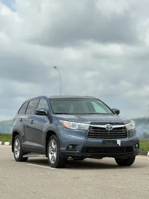 Toyota Highlander 2016 Blue