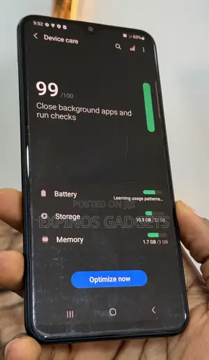 Samsung Galaxy A20 32 GB Black