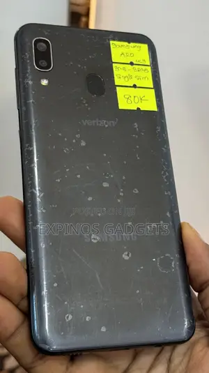 Samsung Galaxy A20 32 GB Black