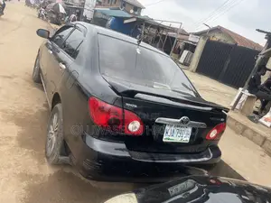 Toyota Corolla 2004 Black