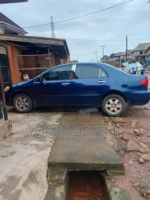 Toyota Corolla 2004 Blue
